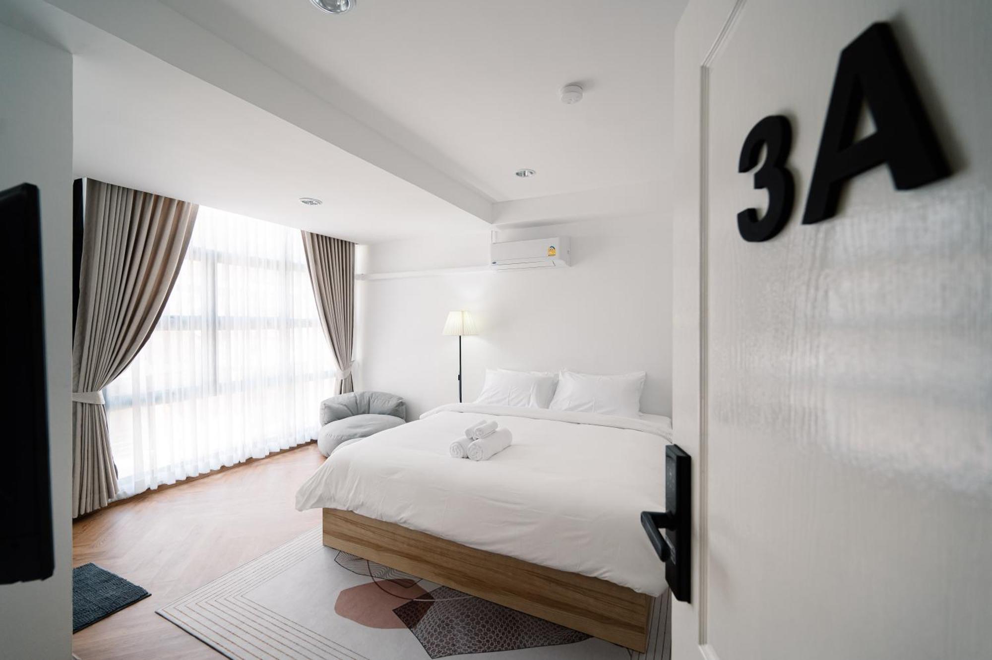 Hotel Mitt Haus à Bangkok Extérieur photo